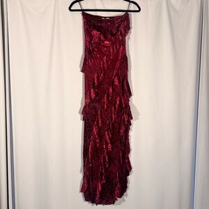 burgundy chiffon dress long Fit & Flare - Boat Neck Half Sleeve | Xiaolizi 5113 This is a really and a chic maxi Vero Essence Size:5X-Large/21-21.5 Neck/36-37 Sleeve